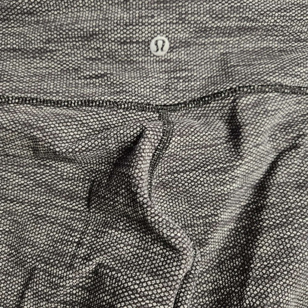 Lululemon Wunder Under Cropped Leggings Dize 8